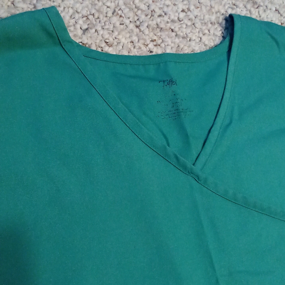 Tafford Surgical Green V-Neck Mock Wrap Scrub Top